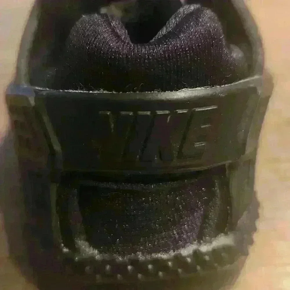 Nike Huarache Toddler Size 4